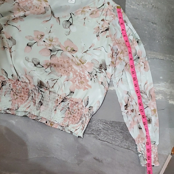 Rachel Zoe Flowy Sheer Floral Long Sleeves Blouse. Green, Pink. Smocked Hem. S. - Picture 10 of 12